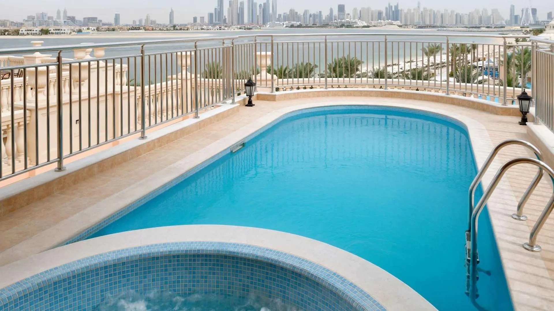 Raffles The Palm Hotel Dubai