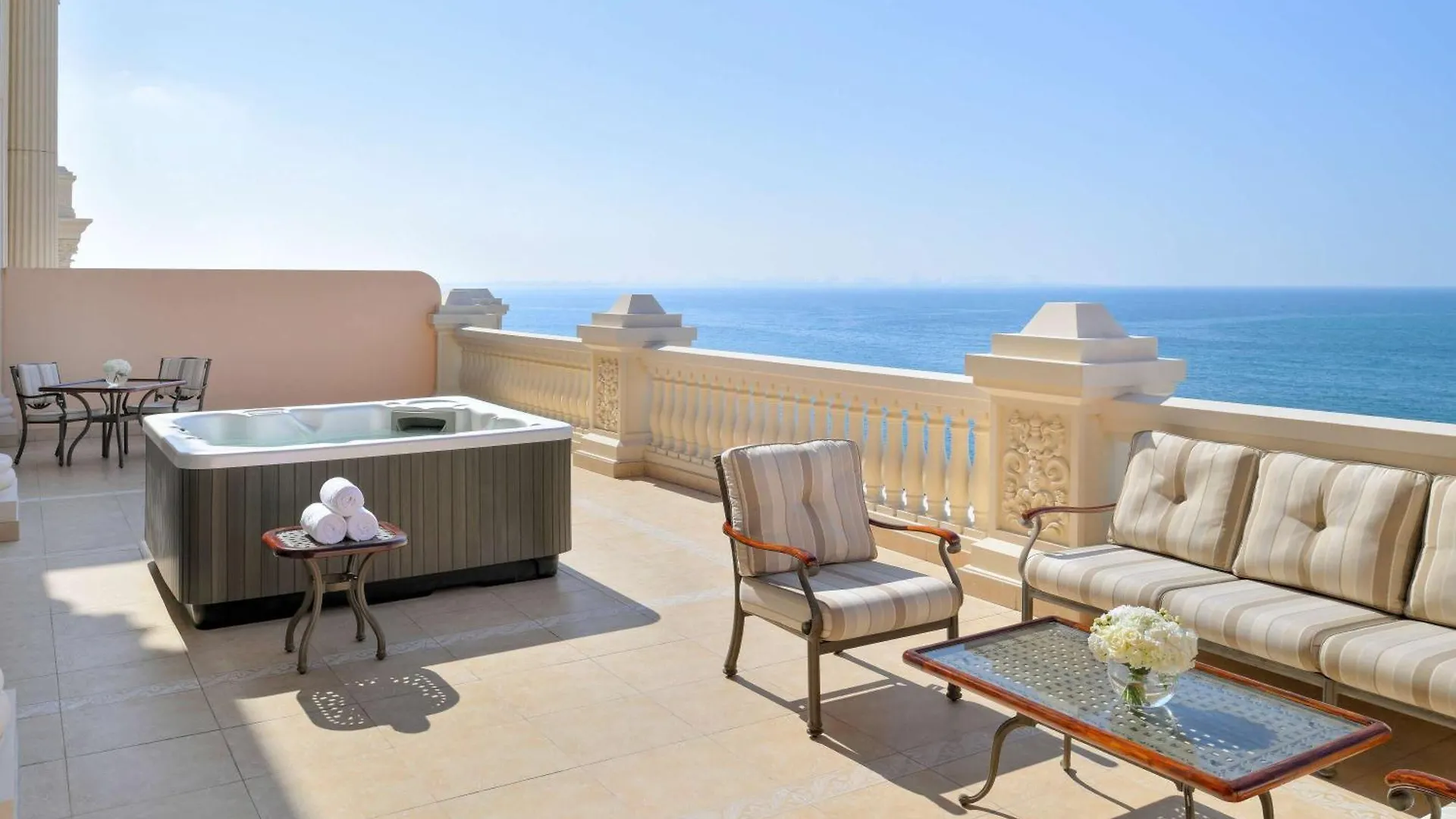 Raffles The Palm Hotel Dubai