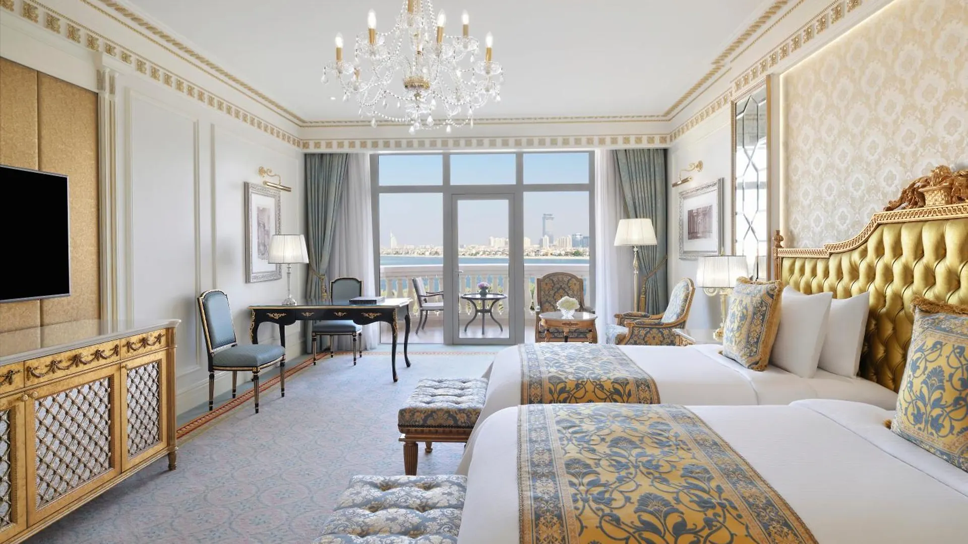 ***** Resort Raffles The Palm Hotel Dubai United Arab Emirates