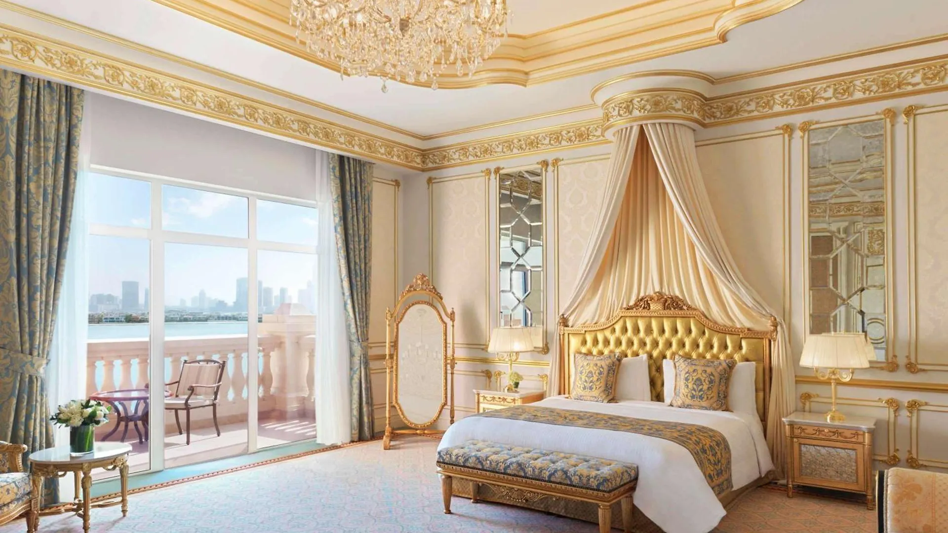 Raffles The Palm Hotel Dubai