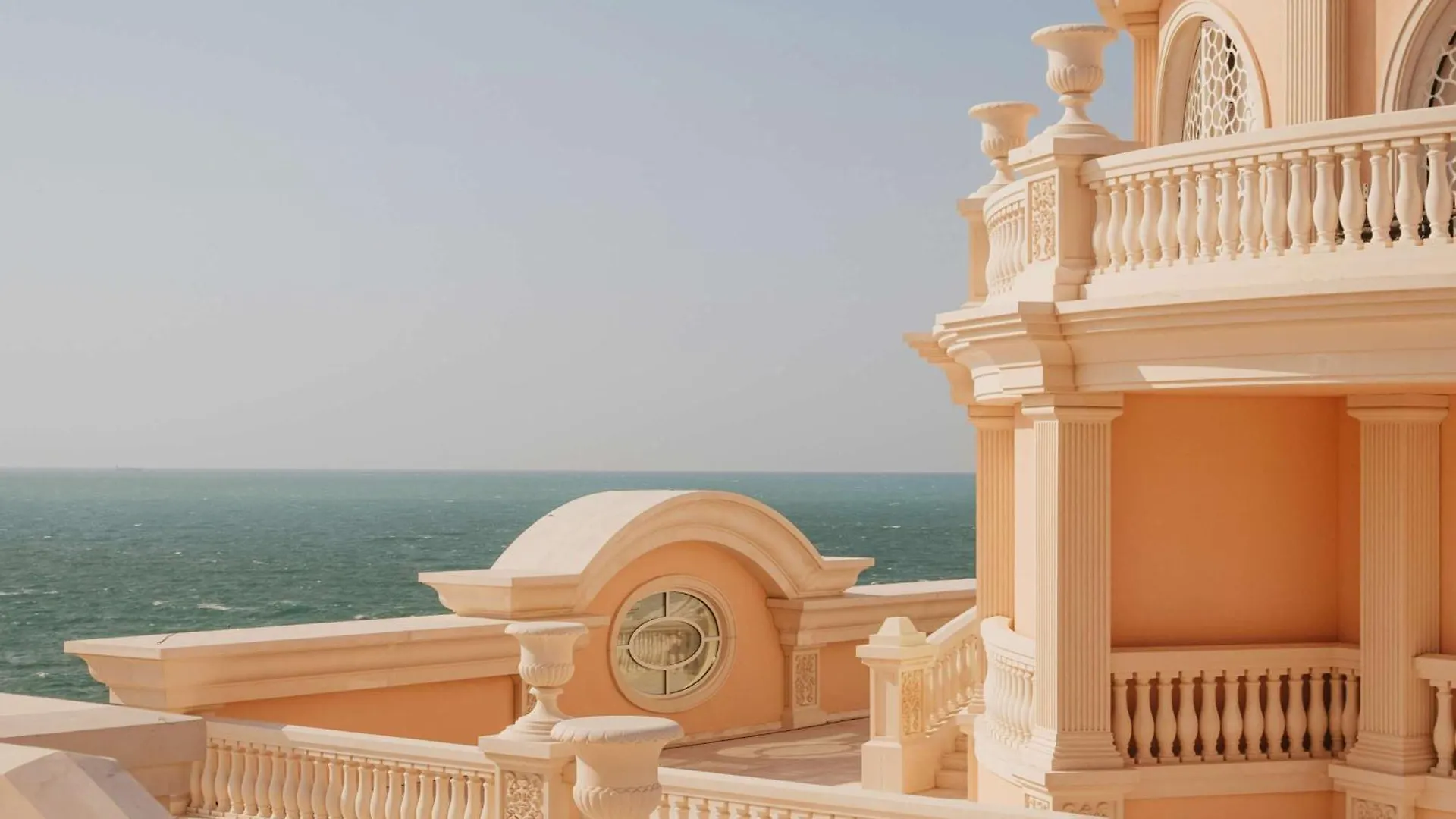Feriested Raffles The Palm Hotel Dubai